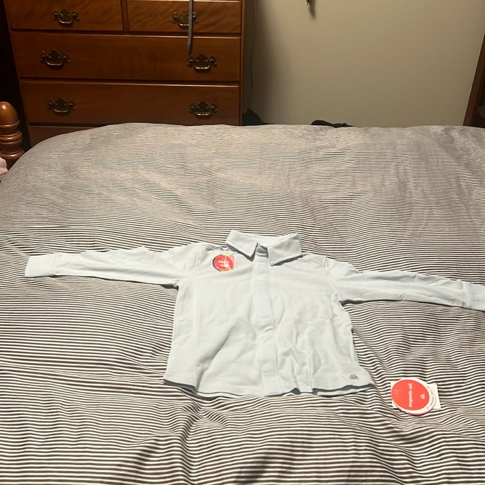 Magnetic Me Toddler long sleeve shirt NWT ( 2T) Baby Blue